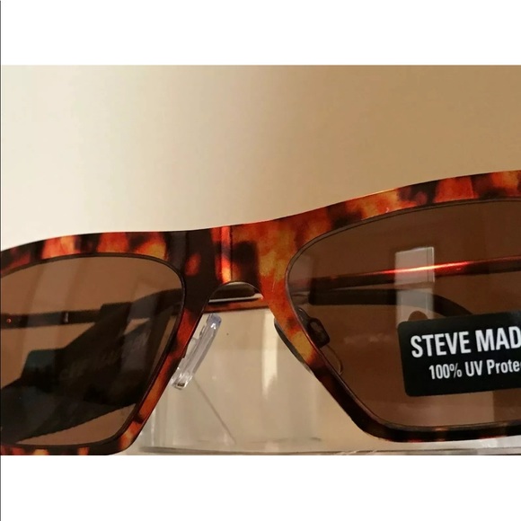 Steve Madden 50mm Metal Frame Cat Eye Sunglasses - Picture 5 of 5